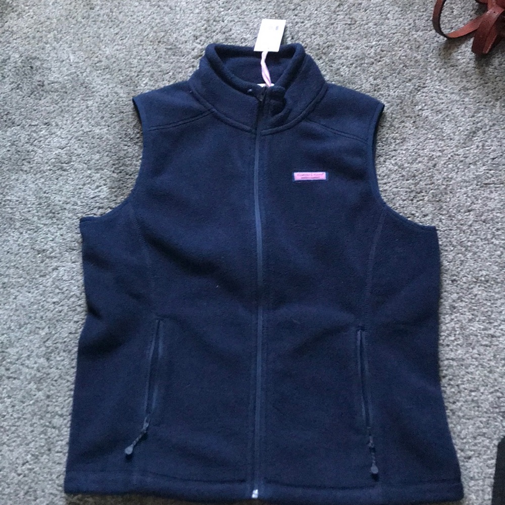 vineyard vines vest